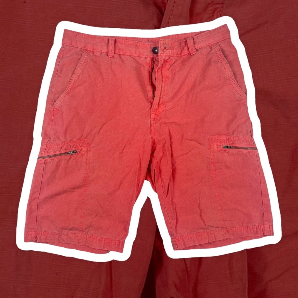 Calvin Klein Salmon Shorts Men size 31